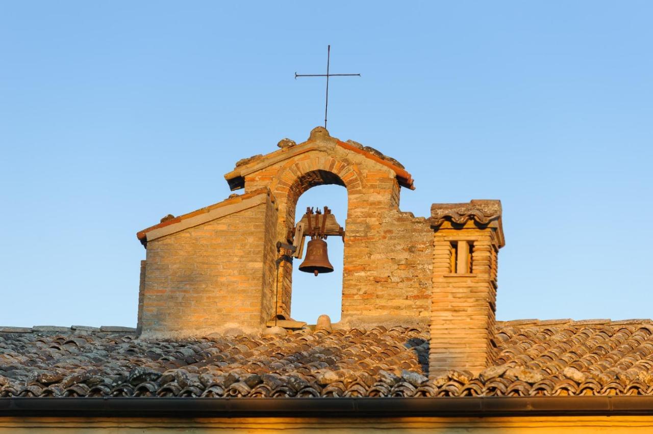 Bed and Breakfast Convento Di San Francesco Mondaino Exterior foto