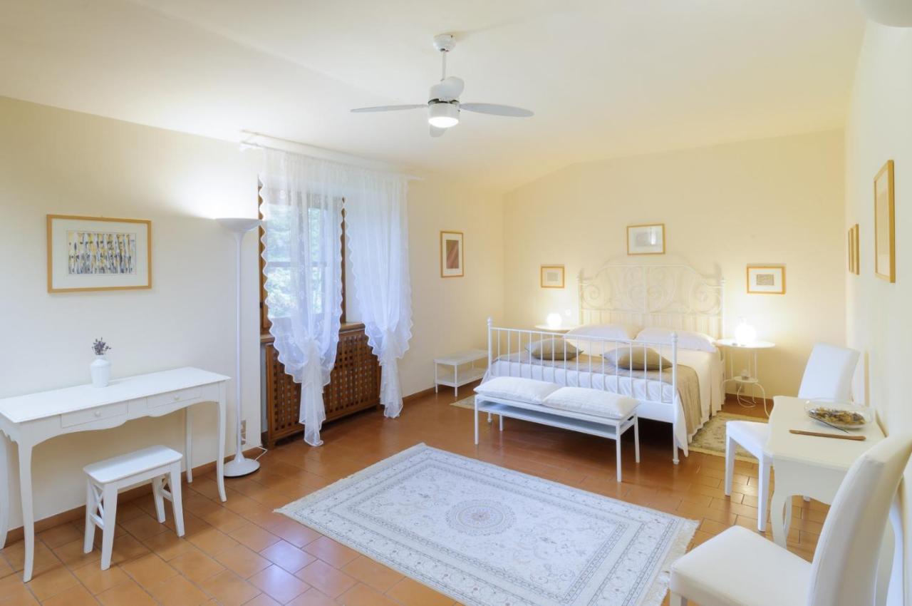 Bed and Breakfast Convento Di San Francesco Mondaino Exterior foto