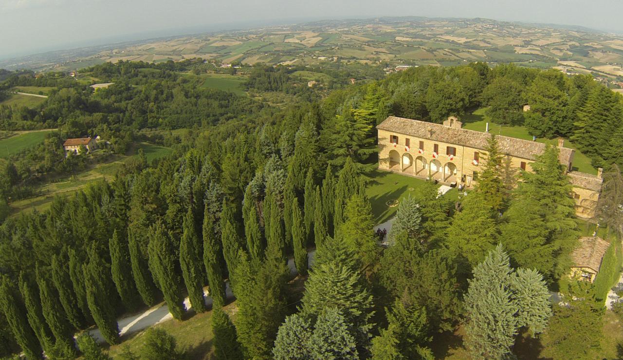 Bed and Breakfast Convento Di San Francesco Mondaino Exterior foto